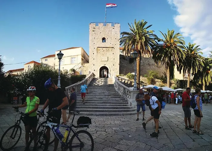 Four-bedroom 03 בית נופש *