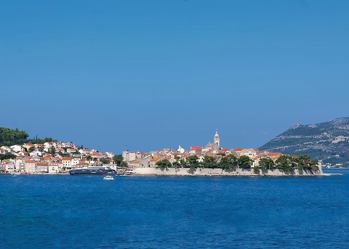 בית נופש Four-bedroom 03