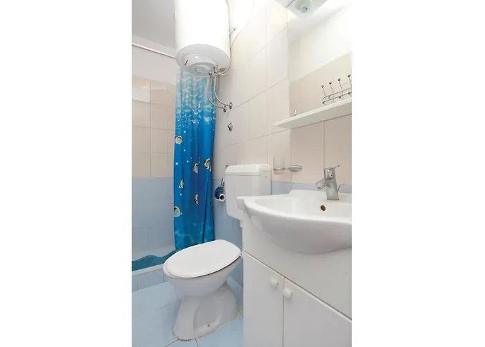 Four-bedroom 03 בית נופש וולה לוקה