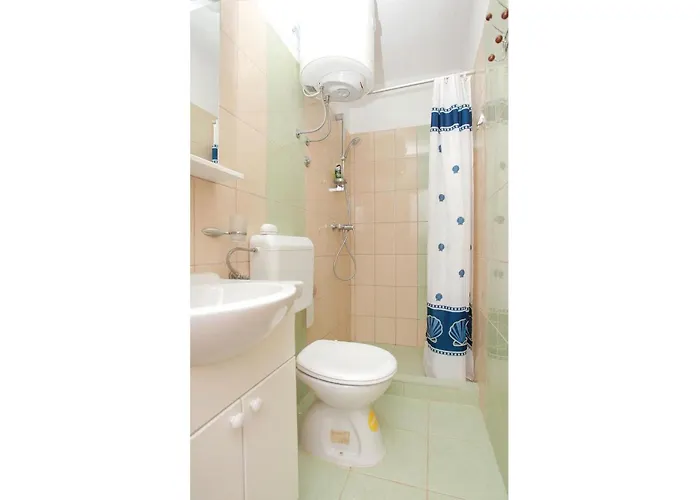 Four-bedroom 03 בית נופש *